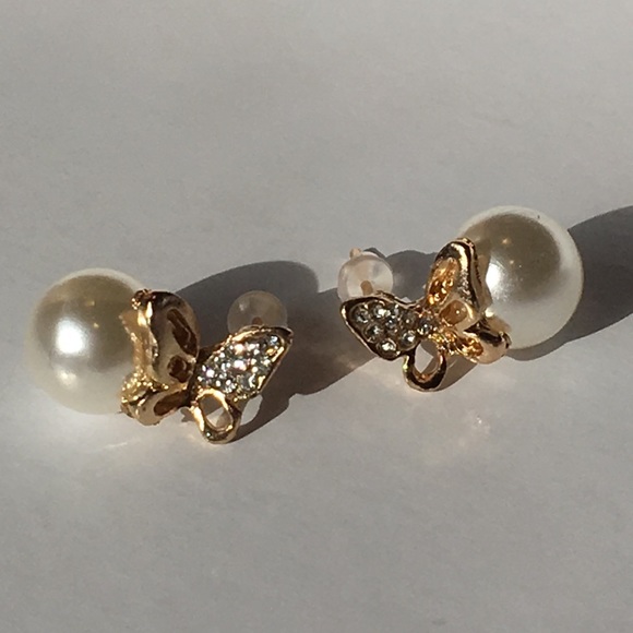 Butterfly Pearl Earrings - Picture 8 of 8